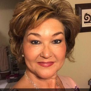 Meet your Posher, Edna